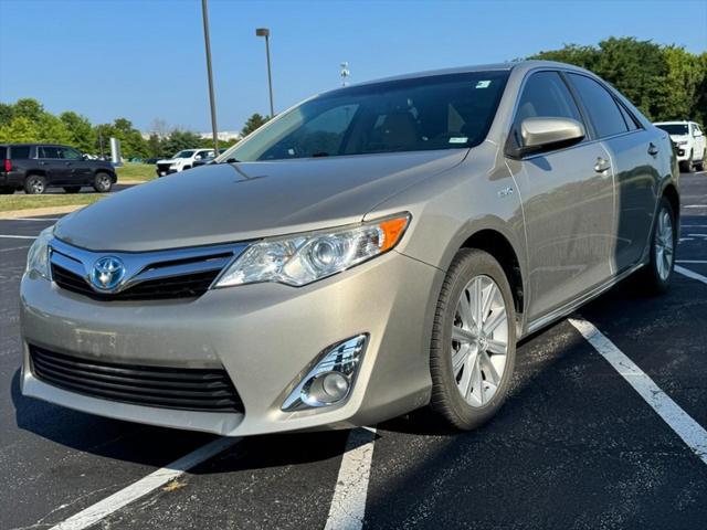 used 2014 Toyota Camry Hybrid car, priced at $16,574
