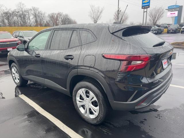 new 2025 Chevrolet Trax car, priced at $20,640