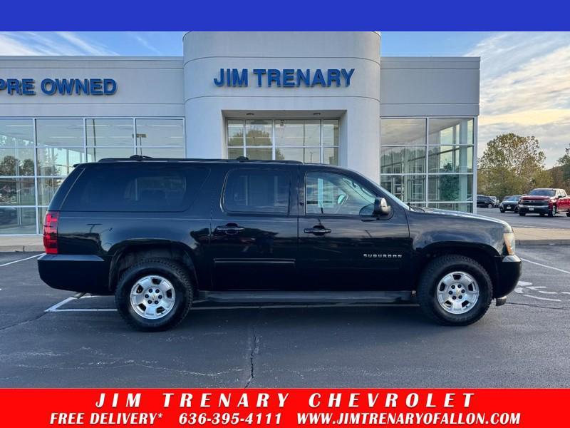 used 2011 Chevrolet Suburban car, priced at $9,995