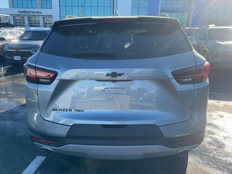 new 2025 Chevrolet Blazer car, priced at $35,855