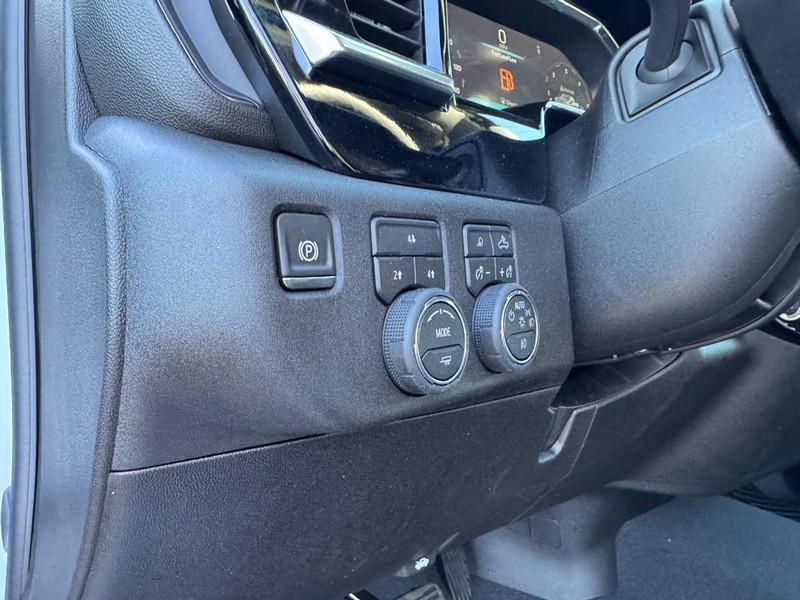 new 2026 Chevrolet Silverado 3500 car, priced at $68,590