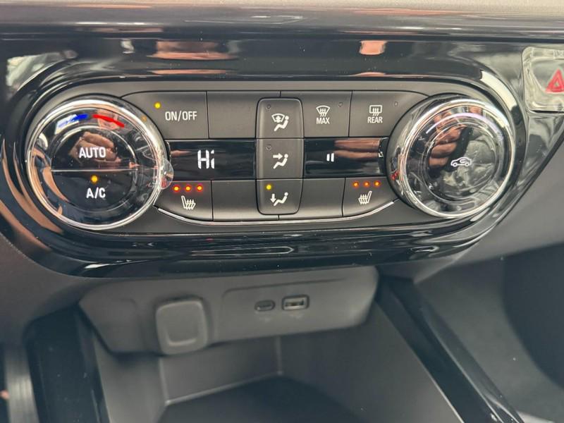 new 2025 Chevrolet Trax car, priced at $25,340