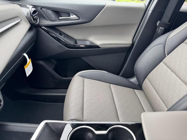 new 2026 Chevrolet Equinox car, priced at $30,630