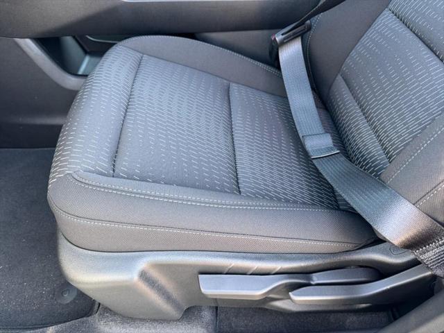 new 2026 Chevrolet Equinox car, priced at $26,445