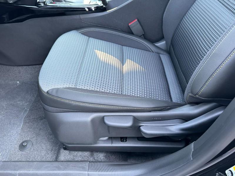 new 2025 Chevrolet Trax car, priced at $24,235