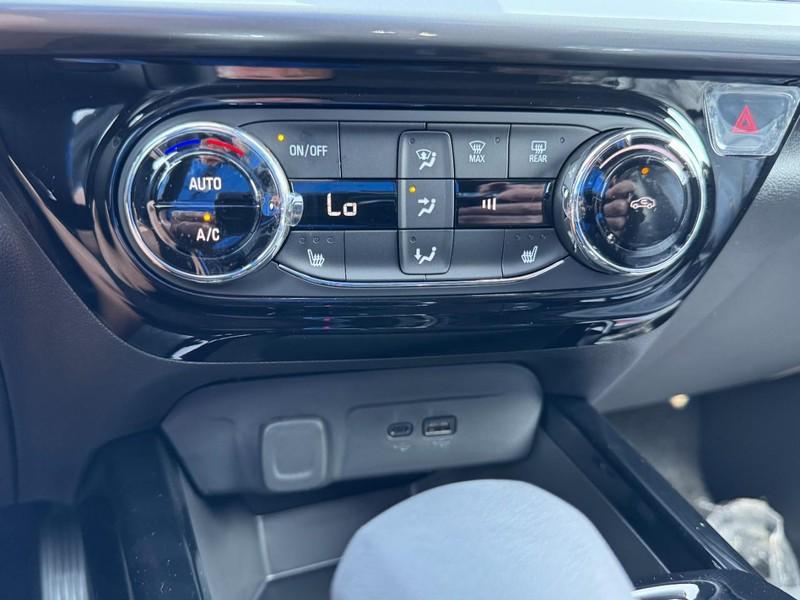 new 2025 Chevrolet Trax car, priced at $24,235
