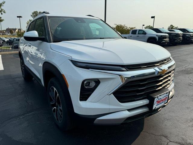 new 2025 Chevrolet TrailBlazer car, priced at $26,240