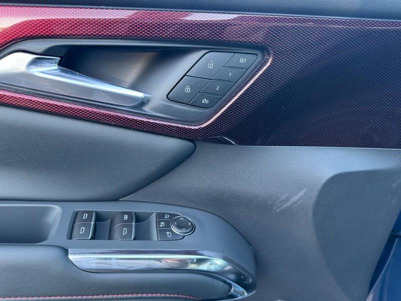 new 2026 Chevrolet Traverse car, priced at $54,395