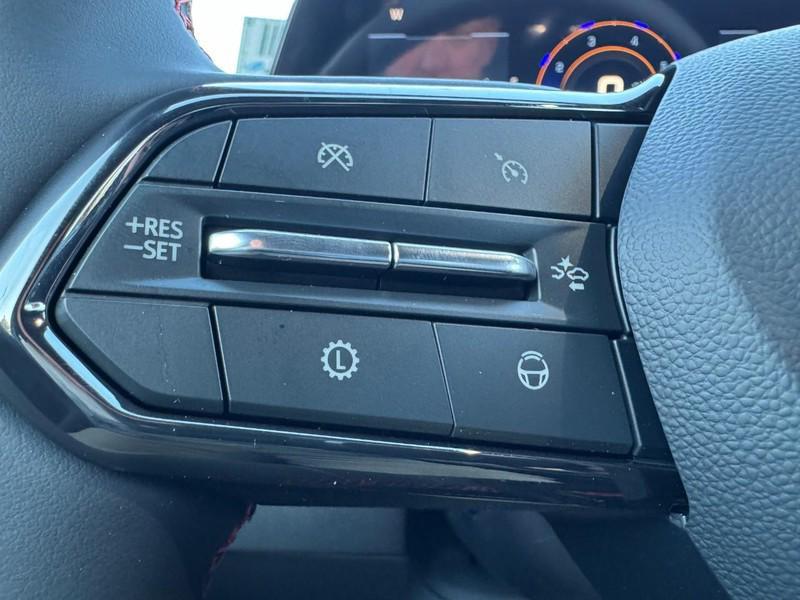 new 2026 Chevrolet Traverse car, priced at $54,395