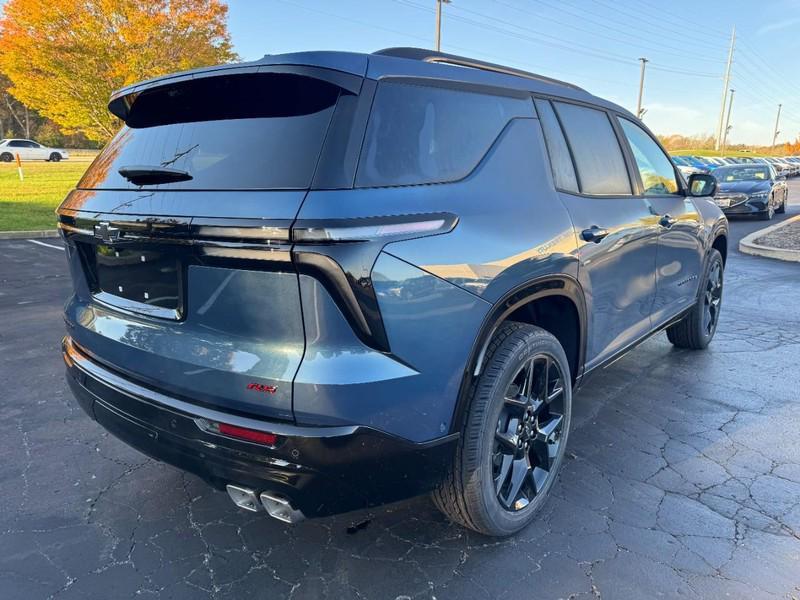 new 2026 Chevrolet Traverse car, priced at $54,395