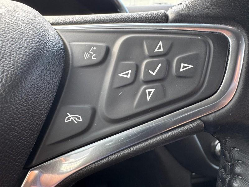 used 2020 Chevrolet Equinox car, priced at $18,449