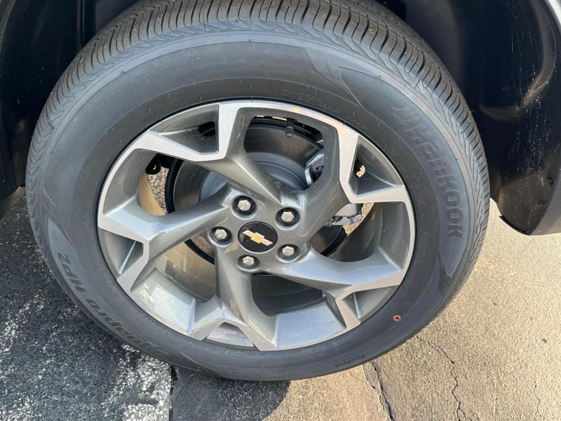 new 2025 Chevrolet Trax car, priced at $24,430