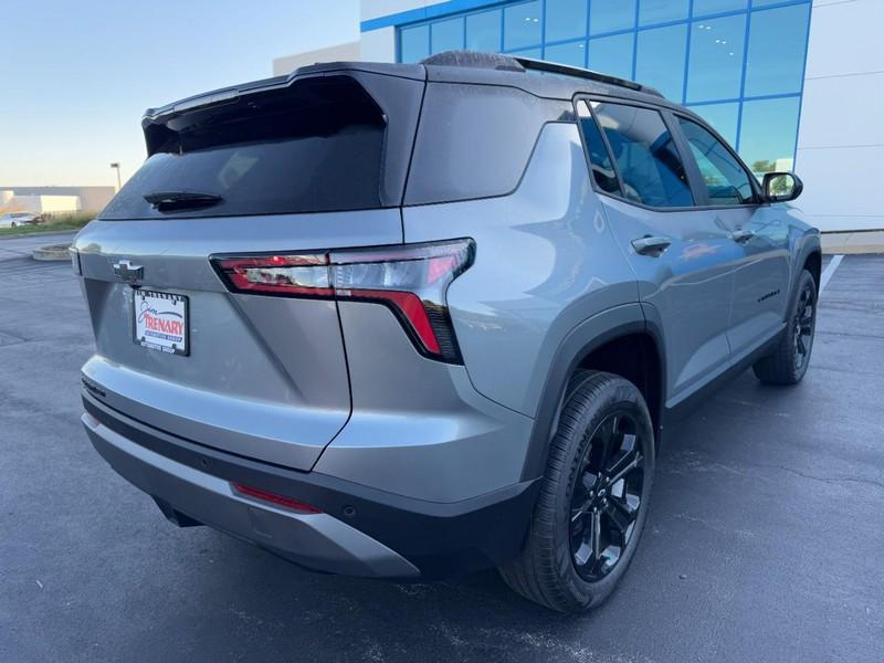 new 2026 Chevrolet Equinox car, priced at $29,986