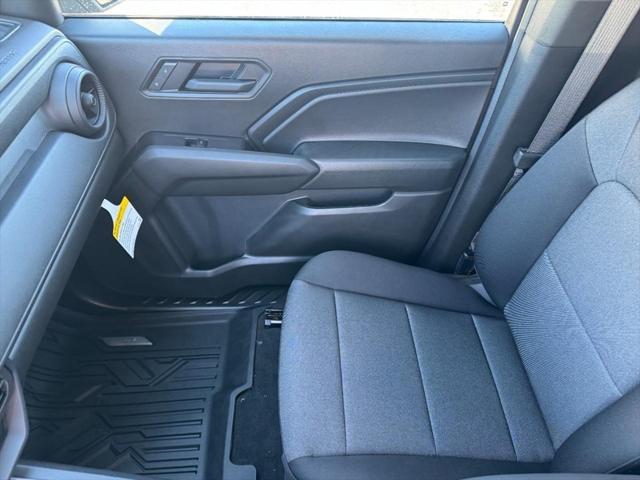 new 2025 Chevrolet Colorado car, priced at $33,230