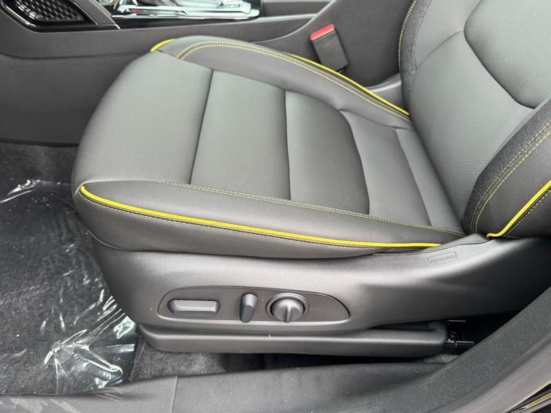 new 2026 Chevrolet TrailBlazer car, priced at $27,060