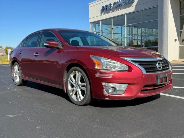 used 2013 Nissan Altima car, priced at $7,395