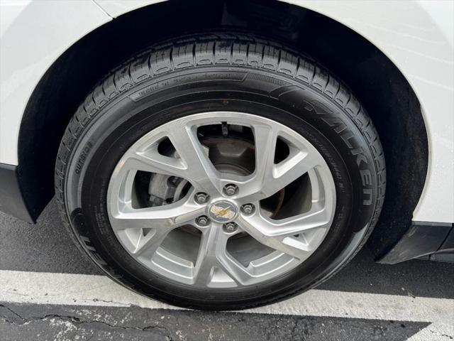 used 2021 Chevrolet Equinox car, priced at $18,295