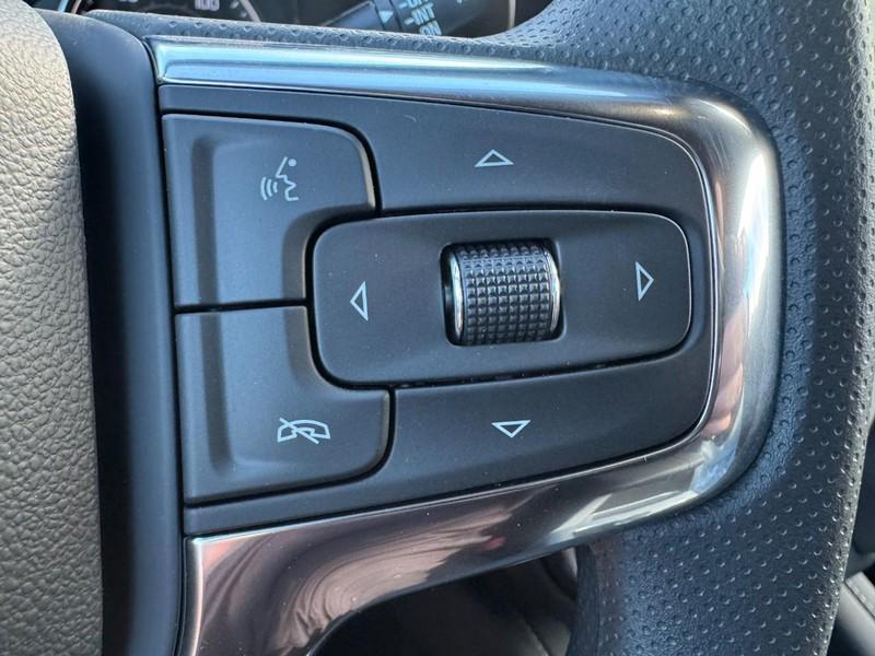 new 2026 Chevrolet Blazer car, priced at $40,365