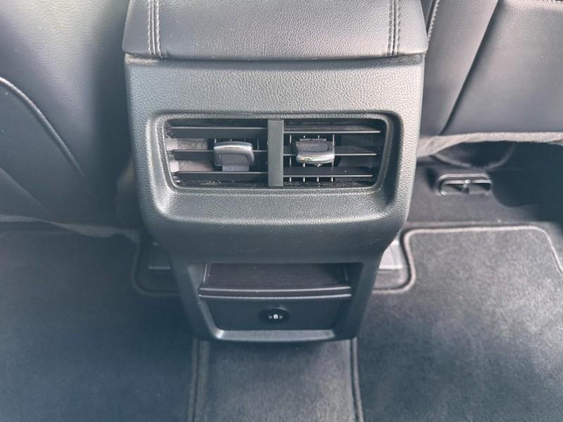 used 2024 Ford Edge car, priced at $25,495