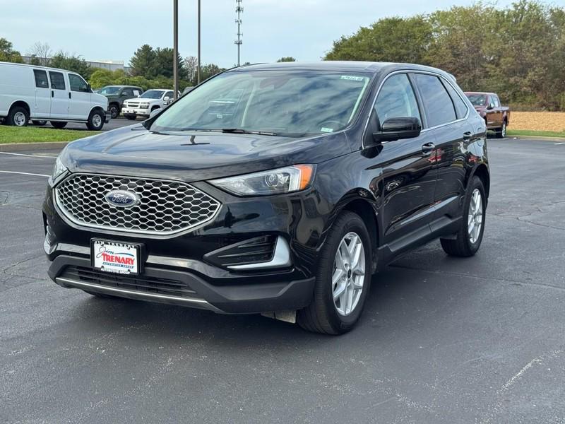 used 2024 Ford Edge car, priced at $25,495