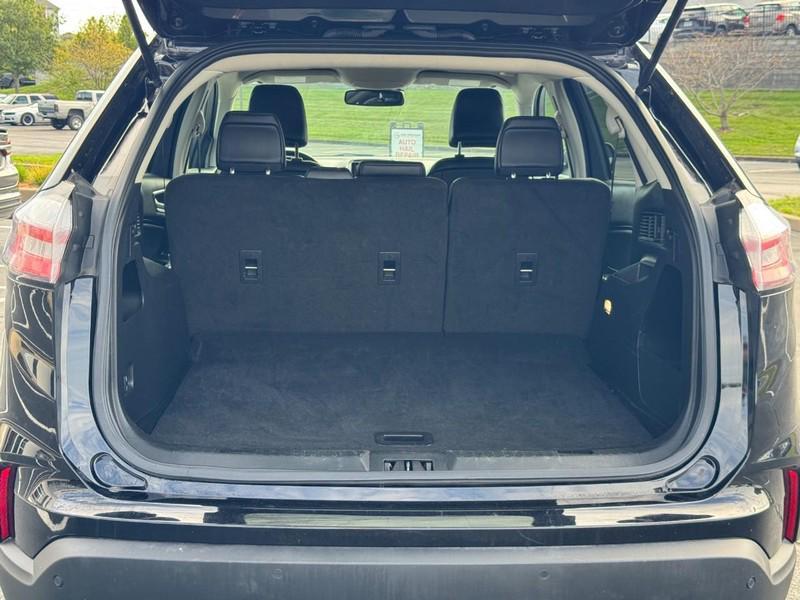 used 2024 Ford Edge car, priced at $25,495