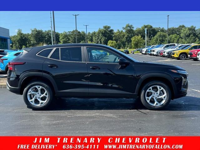 new 2025 Chevrolet Trax car, priced at $23,285