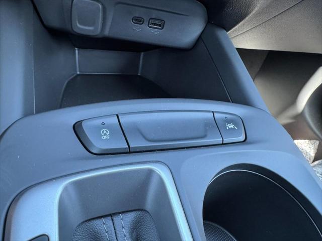 new 2025 Chevrolet Trax car, priced at $21,995