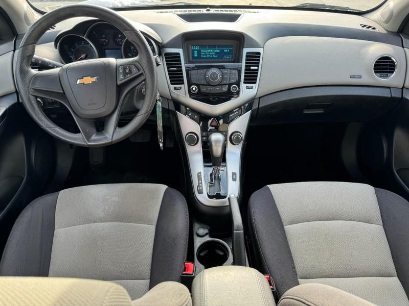 used 2014 Chevrolet Cruze car, priced at $5,895