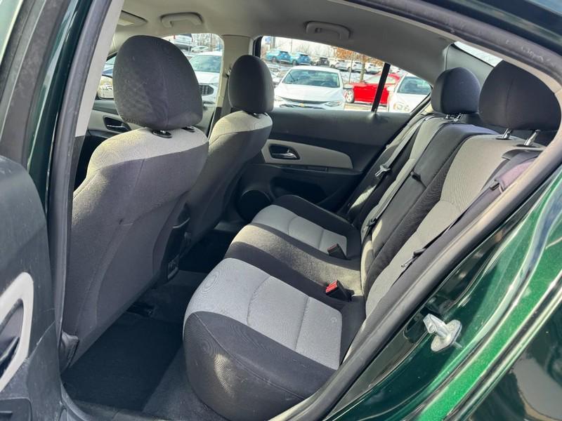 used 2014 Chevrolet Cruze car, priced at $5,895