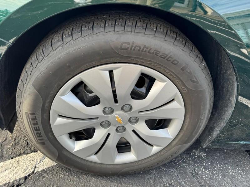 used 2014 Chevrolet Cruze car, priced at $5,895