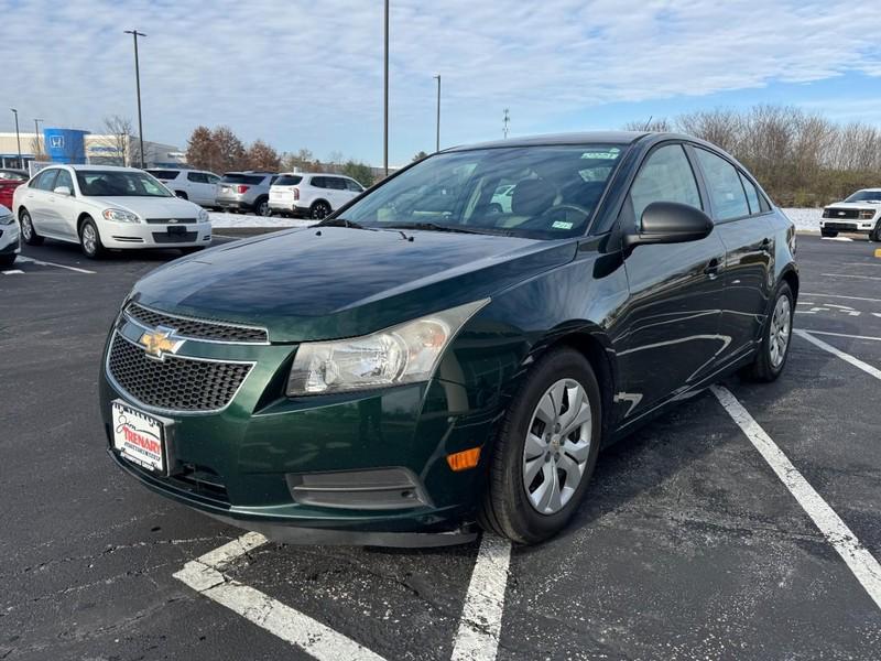 used 2014 Chevrolet Cruze car, priced at $5,895