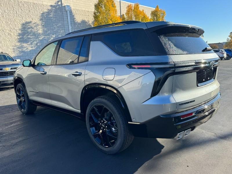 new 2026 Chevrolet Traverse car, priced at $54,395