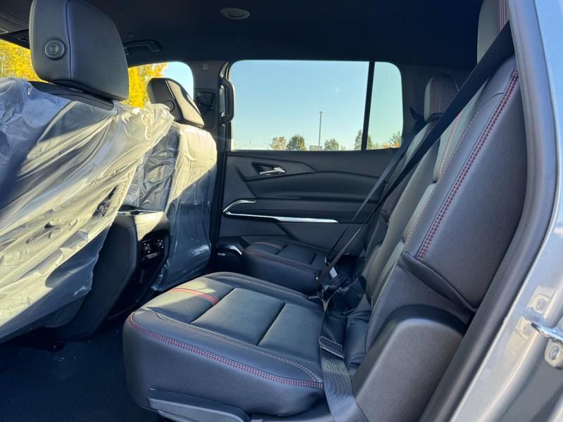 new 2026 Chevrolet Traverse car, priced at $54,395