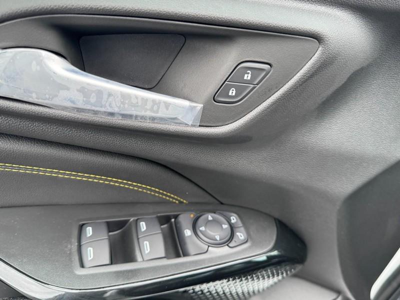 new 2025 Chevrolet Trax car, priced at $24,035