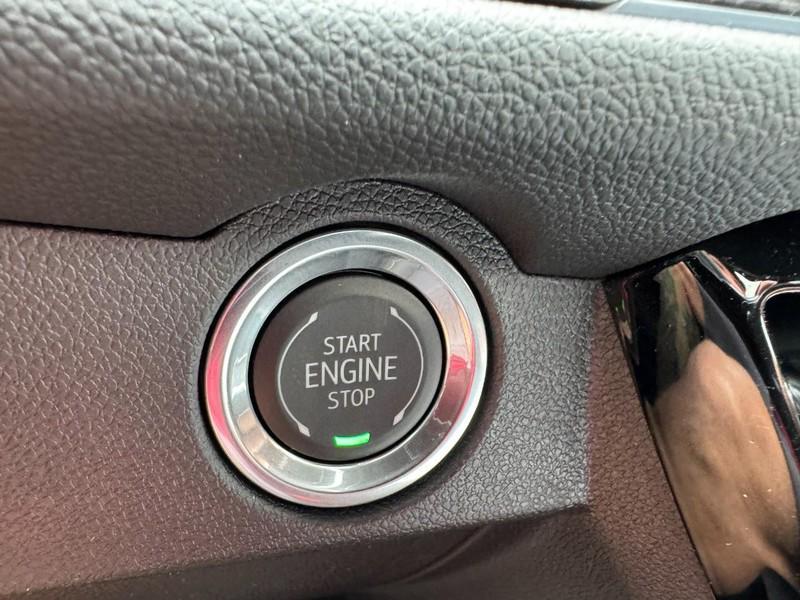 new 2025 Chevrolet Traverse car, priced at $51,994