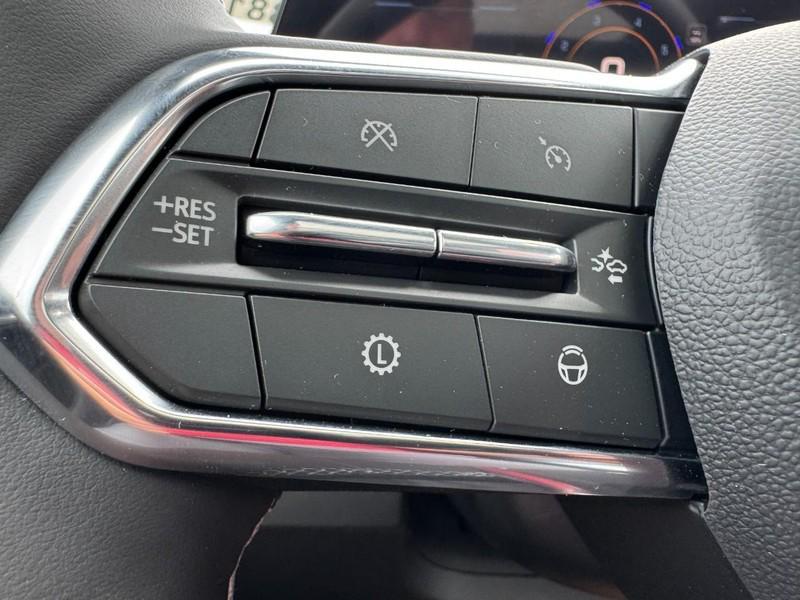 new 2025 Chevrolet Traverse car, priced at $51,994