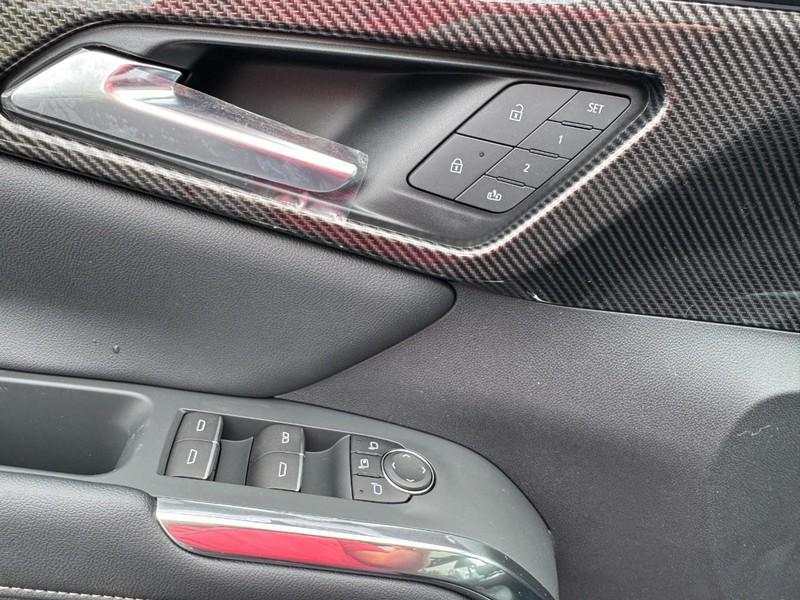 new 2025 Chevrolet Traverse car, priced at $51,994