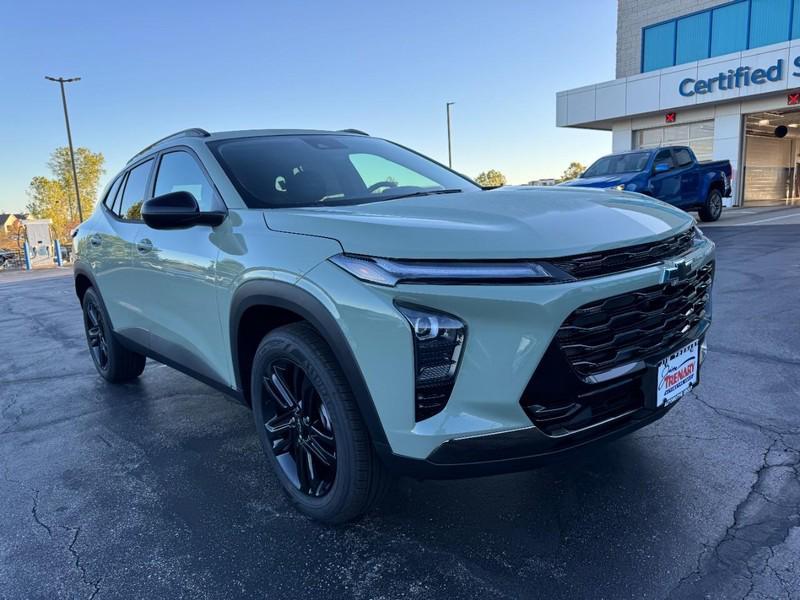 new 2026 Chevrolet Trax car, priced at $26,140