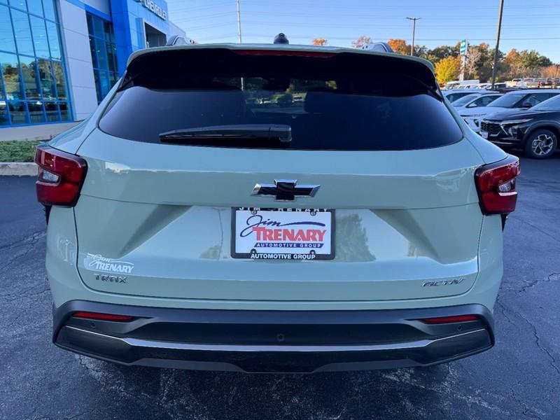 new 2026 Chevrolet Trax car, priced at $26,140