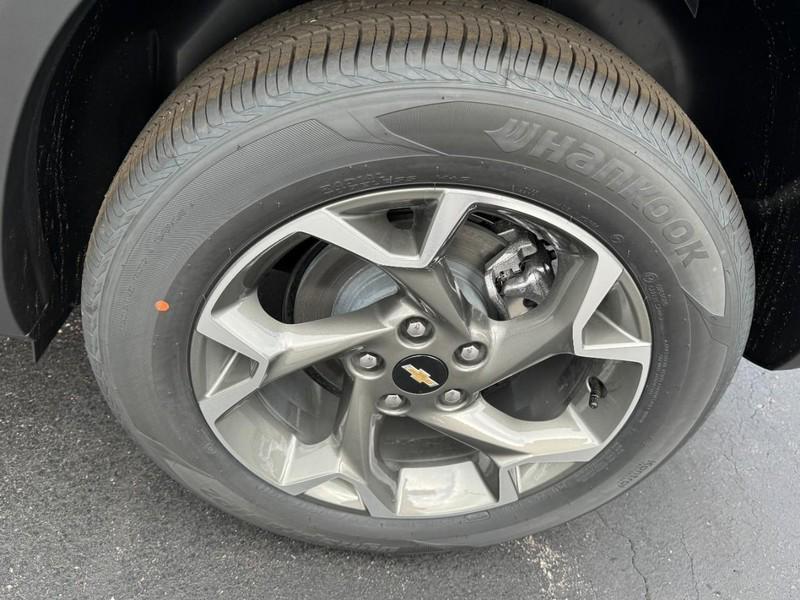 new 2025 Chevrolet Trax car, priced at $24,610