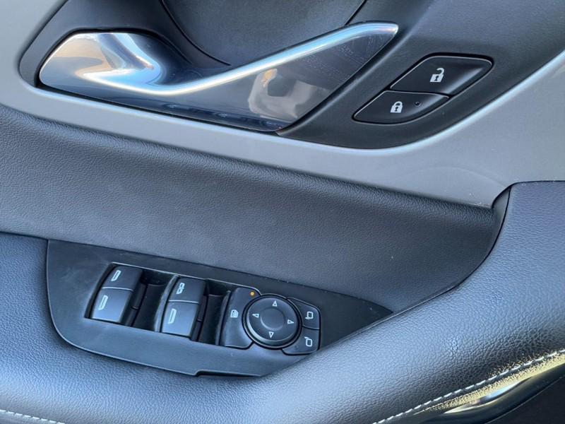 new 2025 Chevrolet Blazer car, priced at $34,230