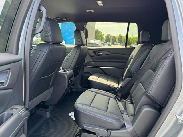 new 2025 Chevrolet Traverse car, priced at $44,060