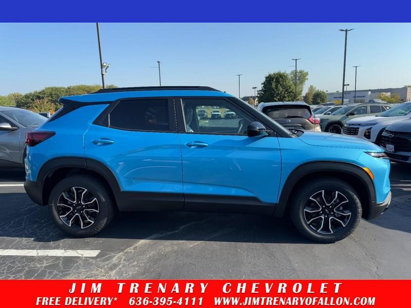 new 2026 Chevrolet TrailBlazer car, priced at $28,555