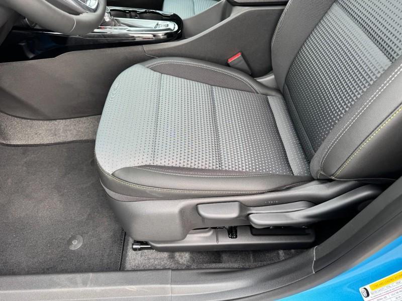 new 2025 Chevrolet Trax car, priced at $24,430