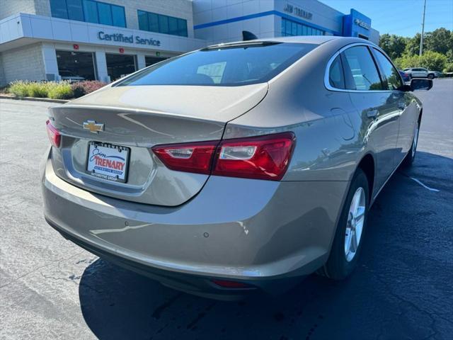 new 2025 Chevrolet Malibu car, priced at $24,920