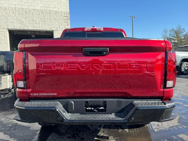 new 2025 Chevrolet Colorado car, priced at $33,330