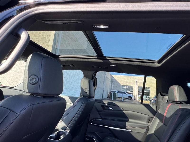 new 2026 Chevrolet Traverse car, priced at $55,895