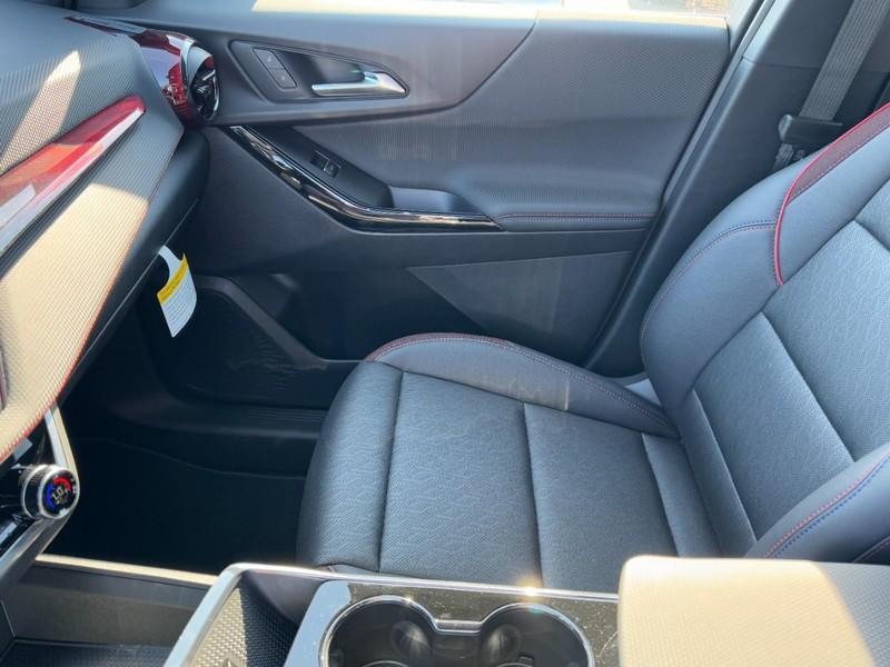 new 2026 Chevrolet Equinox car, priced at $33,445