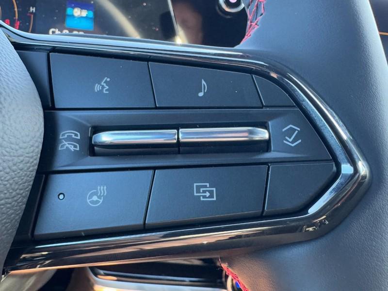 new 2026 Chevrolet Equinox car, priced at $33,445