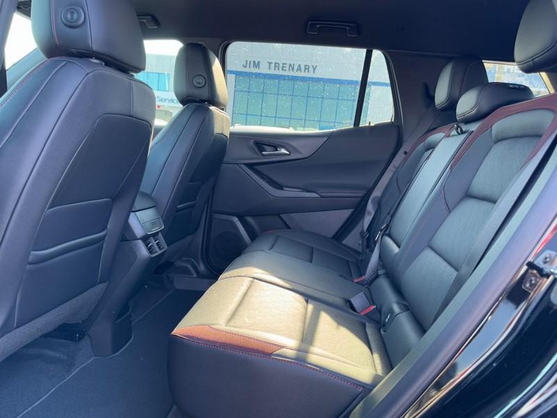 new 2026 Chevrolet Equinox car, priced at $33,445